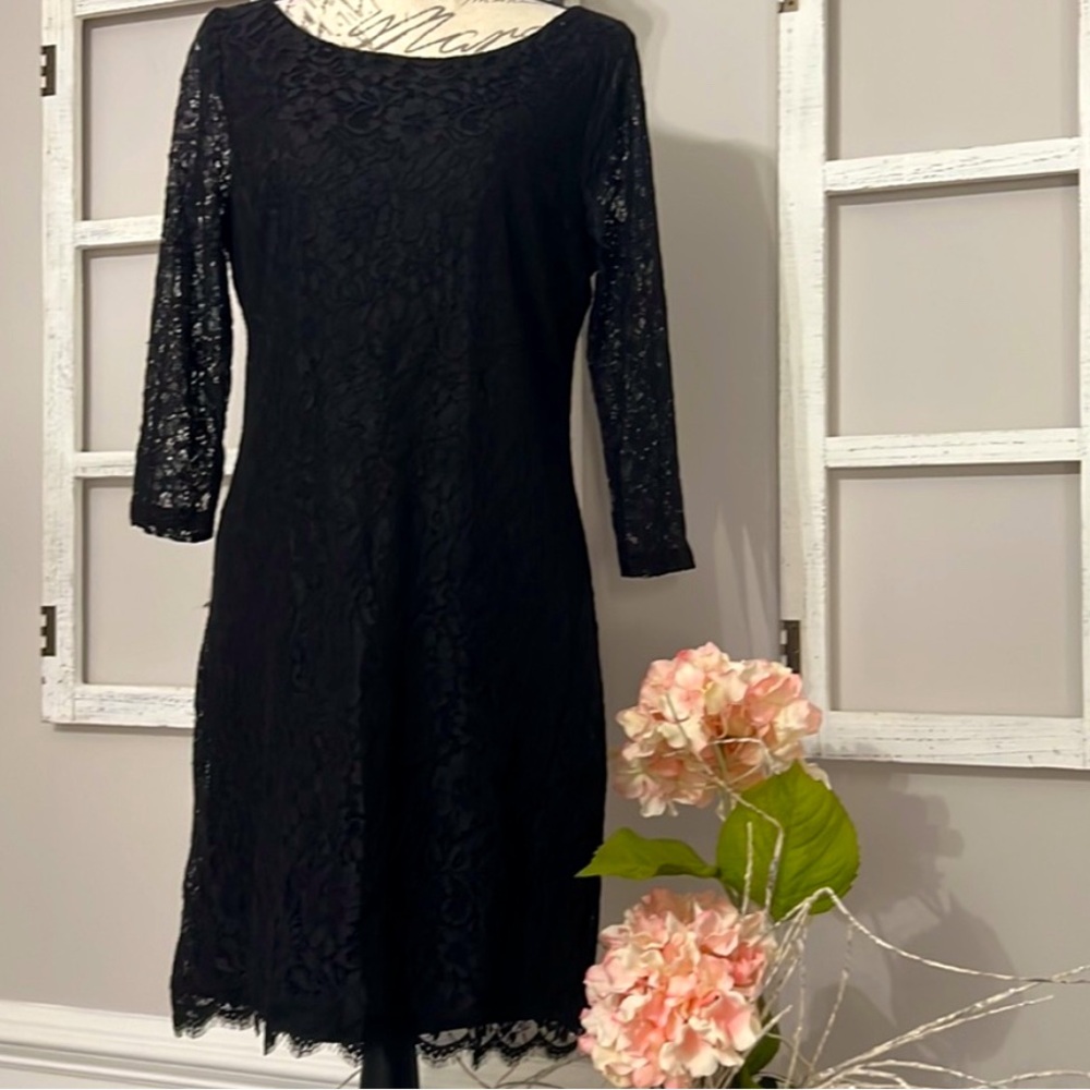 Dana Buchman Black Dress Lacey Sleeves Body has Lace Overlay Midi Length Size 10